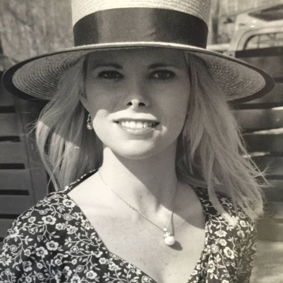 pamelahudson577